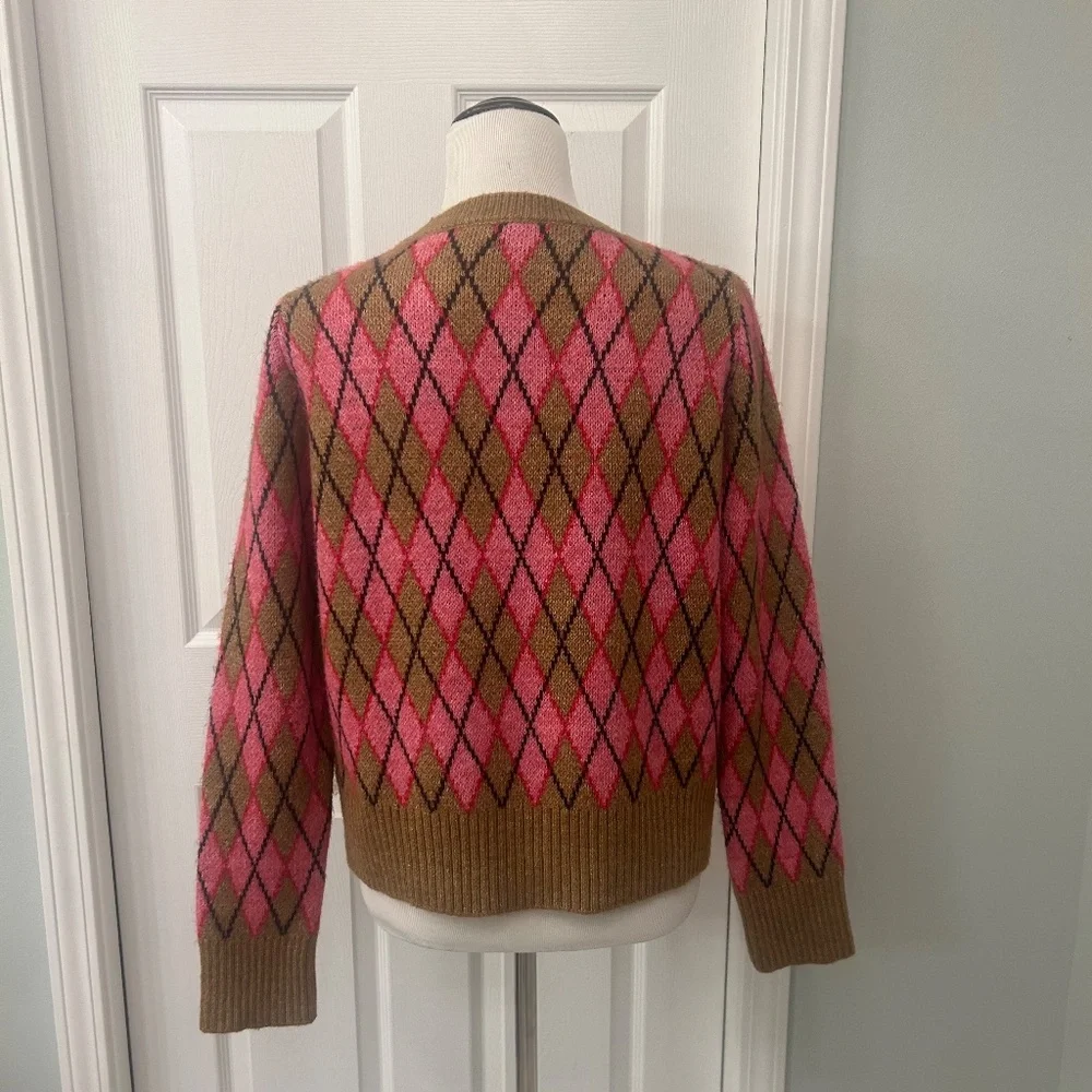 Beautiful Pink/Camel/Black Argyle Sweater